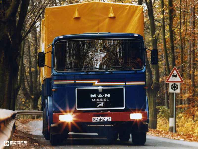 德国曼恩的豪华客车,曾是年度最佳车型,Lion's Coach历史大科普 - 第4张 - 提加商用车网 德国曼恩的豪华客车,曾是年度最佳车型,Lion's Coach历史大科普 - 第4张