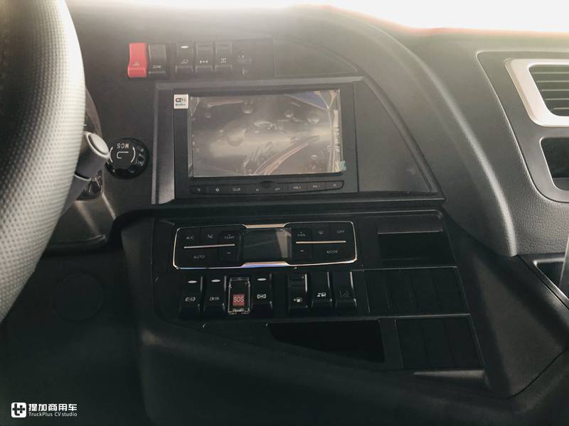 自动挡配液力缓速器,最高降价5万多,售价33.5万的汕德卡G7重卡性价比真高 - 第10张 - 提加商用车网 自动挡配液力缓速器,最高降价5万多,售价33.5万的汕德卡G7重卡性价比真高 - 第10张