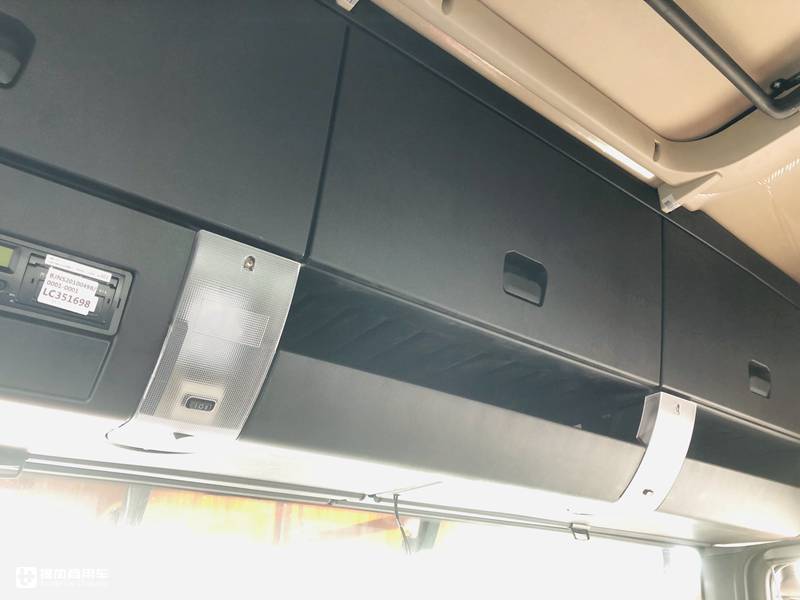 自动挡配液力缓速器,最高降价5万多,售价33.5万的汕德卡G7重卡性价比真高 - 第14张 - 提加商用车网 自动挡配液力缓速器,最高降价5万多,售价33.5万的汕德卡G7重卡性价比真高 - 第14张