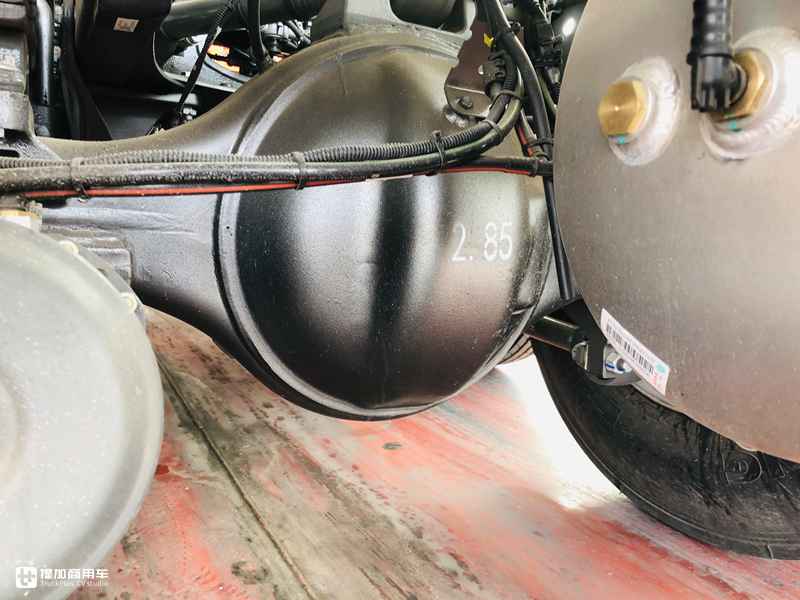 自动挡配液力缓速器,最高降价5万多,售价33.5万的汕德卡G7重卡性价比真高 - 第18张 - 提加商用车网 自动挡配液力缓速器,最高降价5万多,售价33.5万的汕德卡G7重卡性价比真高 - 第18张