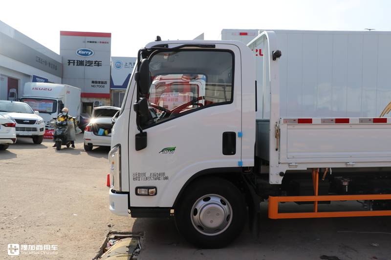 高端轻卡鼻祖又发新车,五十铃翼放轻卡全评测,钟爱五十铃的别错过 - 第7张 - 提加商用车网 高端轻卡鼻祖又发新车,五十铃翼放轻卡全评测,钟爱五十铃的别错过 - 第7张