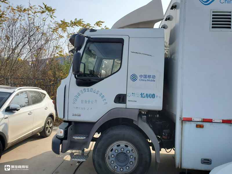 偶遇一辆雷诺移动通讯车,国内少见的二代米德伦底盘,副驾还有ok窗 - 第11张 - 提加商用车网 偶遇一辆雷诺移动通讯车,国内少见的二代米德伦底盘,副驾还有ok窗 - 第11张