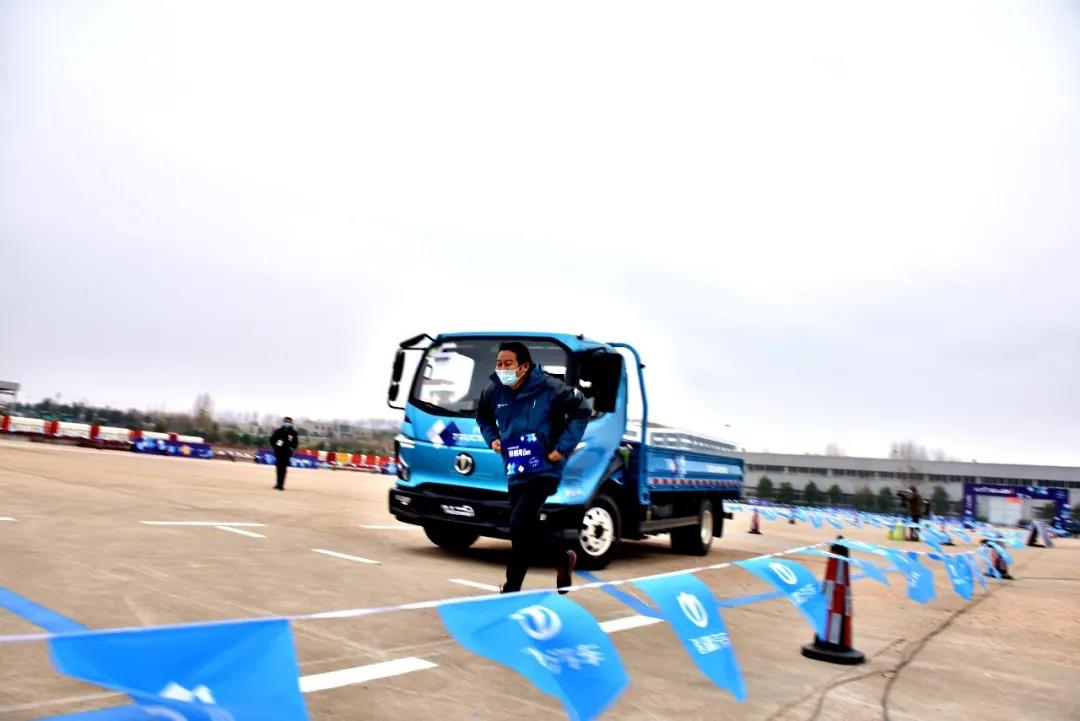 星光不负卡车人,“我是卡车人”大赛冠军出炉 - 第7张 - 提加商用车网 星光不负卡车人,“我是卡车人”大赛冠军出炉 - 第7张