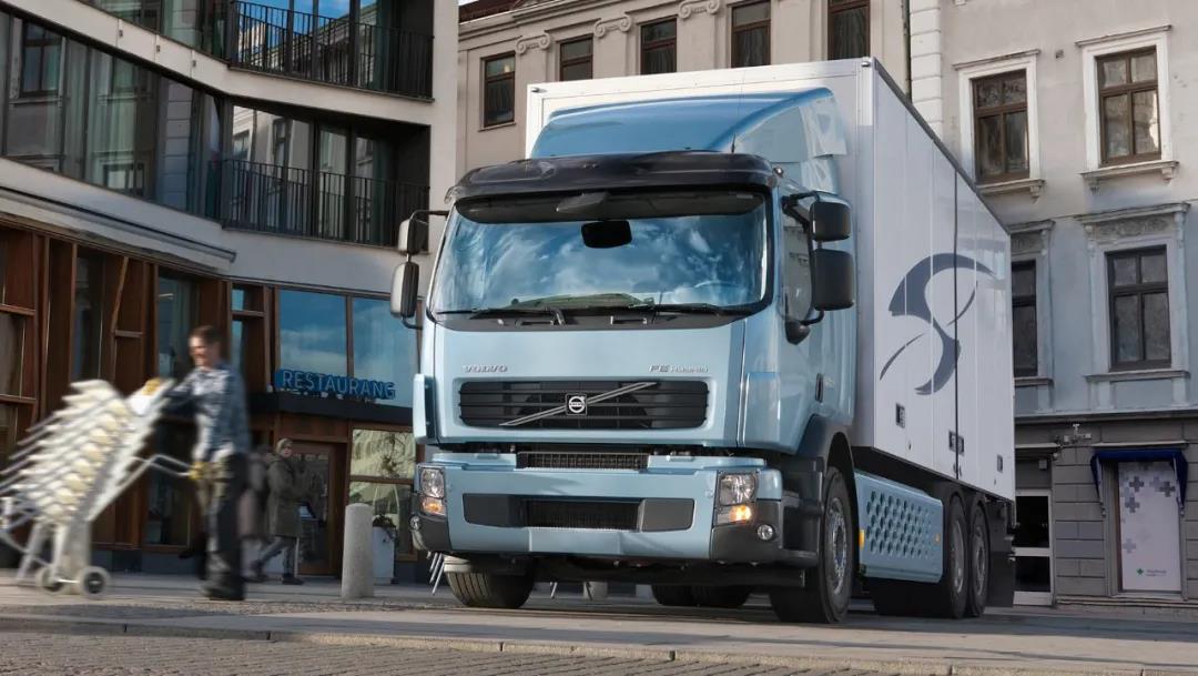 向老车致敬!带您看那些年经典的沃尔沃卡车(下) - 第3张 - 提加商用车网 向老车致敬!带您看那些年经典的沃尔沃卡车(下) - 第3张