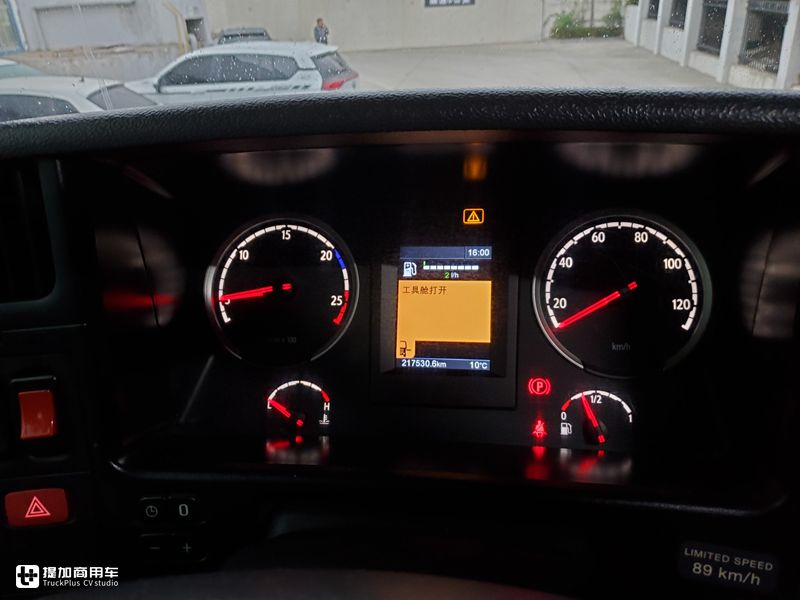 斯堪尼亚到底多能打?运营11年总里程三百多万,刹车片都没换过 - 第20张 - 提加商用车网 斯堪尼亚到底多能打?运营11年总里程三百多万,刹车片都没换过 - 第20张