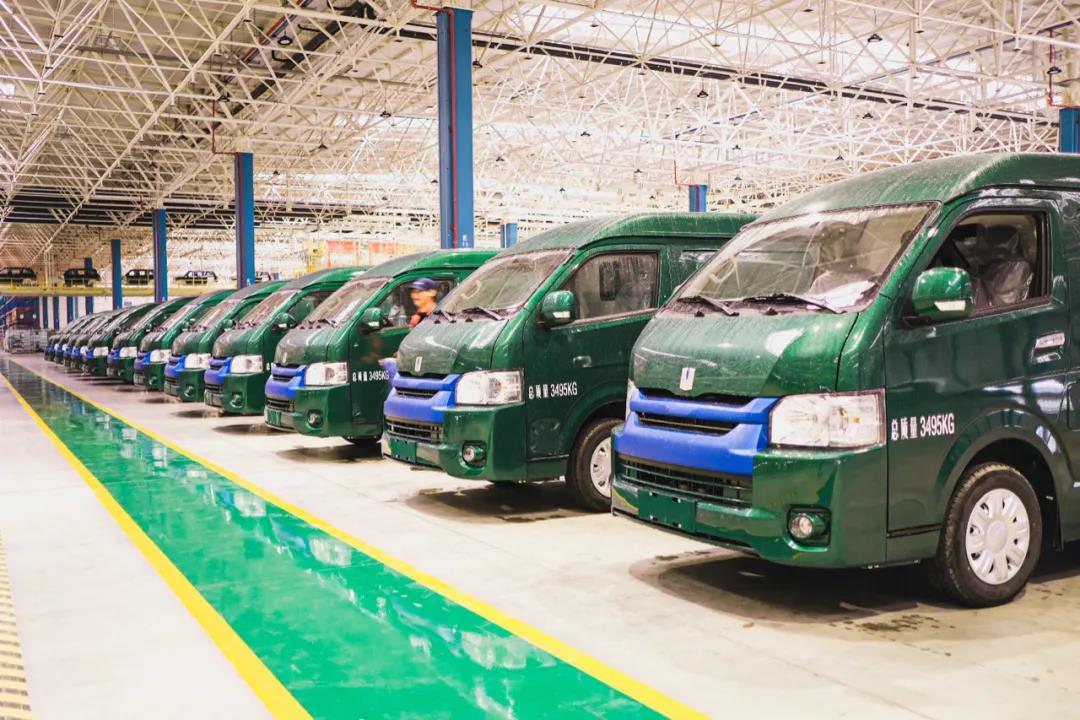 71台远程E6交付中国邮政,助力全国绿色物流体系建设 - 第2张 - 提加商用车网 71台远程E6交付中国邮政,助力全国绿色物流体系建设 - 第2张
