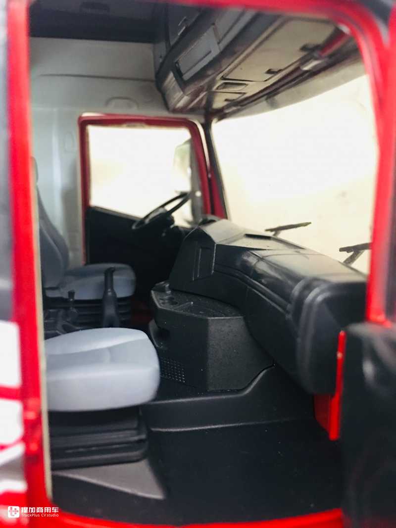 三一重卡模型终于开售了,少见的英杰版模型评测,工艺您看怎么样? - 第27张 - 提加商用车网 三一重卡模型终于开售了,少见的英杰版模型评测,工艺您看怎么样? - 第27张