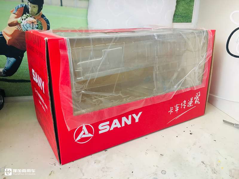 三一重卡模型终于开售了,少见的英杰版模型评测,工艺您看怎么样? - 第45张 - 提加商用车网 三一重卡模型终于开售了,少见的英杰版模型评测,工艺您看怎么样? - 第45张