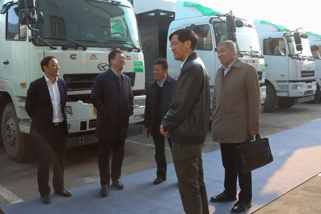 助力江苏绿色港口建设,华菱新能源重卡在南京港投入使用 - 第2张 - 提加商用车网 助力江苏绿色港口建设,华菱新能源重卡在南京港投入使用 - 第2张