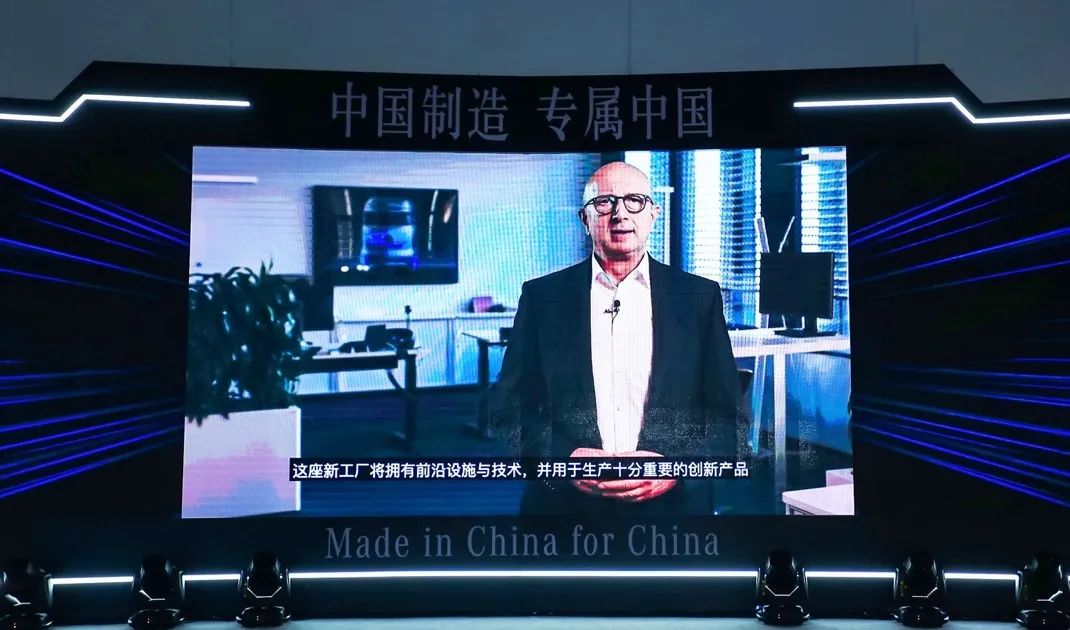 梅赛德斯-奔驰重型卡车国产计划正式落地,同步戴姆勒最新技术,预计2年后投产 - 第6张 - 提加商用车网 梅赛德斯-奔驰重型卡车国产计划正式落地,同步戴姆勒最新技术,预计2年后投产 - 第6张