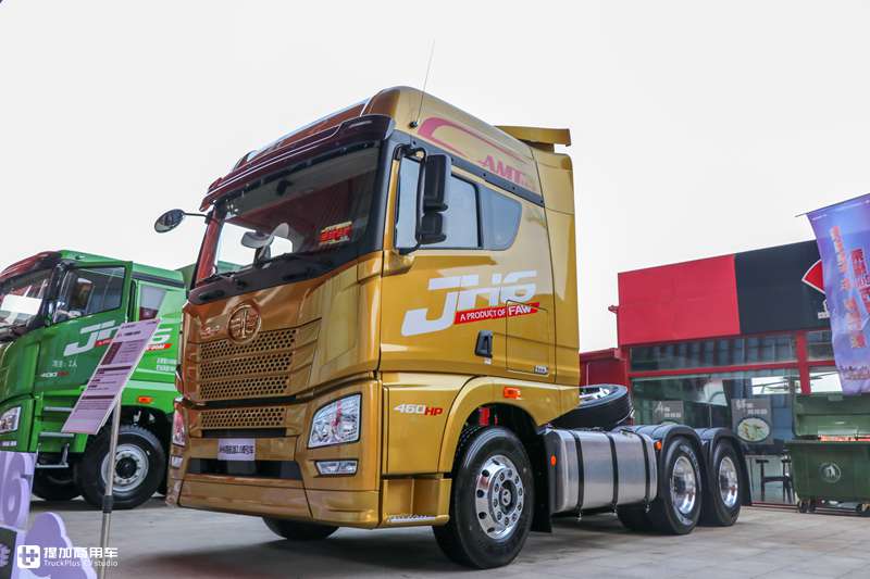 自动挡解放JH6重卡推出土豪金涂装,旋钮换挡真方便,配置也有所提升 - 第1张 - 提加商用车网 自动挡解放JH6重卡推出土豪金涂装,旋钮换挡真方便,配置也有所提升 - 第1张