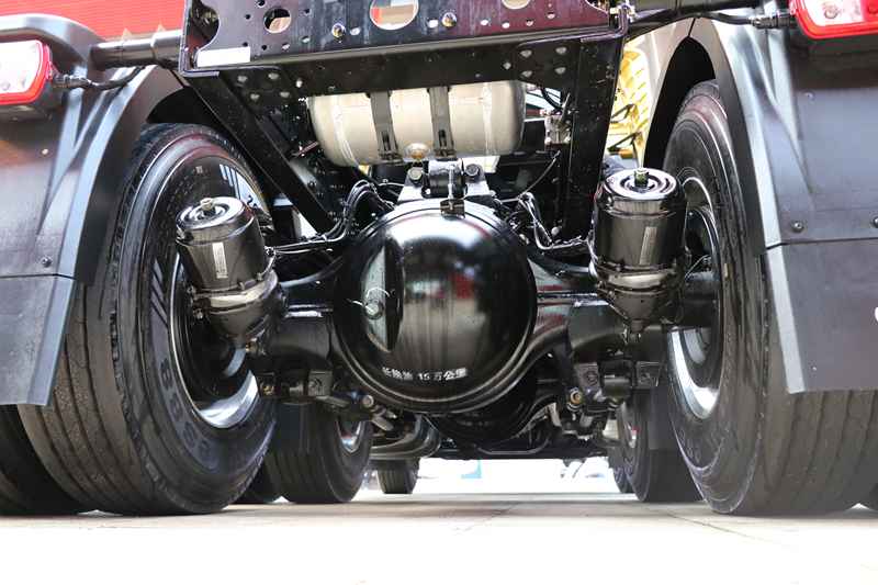 自动挡解放JH6重卡推出土豪金涂装,旋钮换挡真方便,配置也有所提升 - 第18张 - 提加商用车网 自动挡解放JH6重卡推出土豪金涂装,旋钮换挡真方便,配置也有所提升 - 第18张