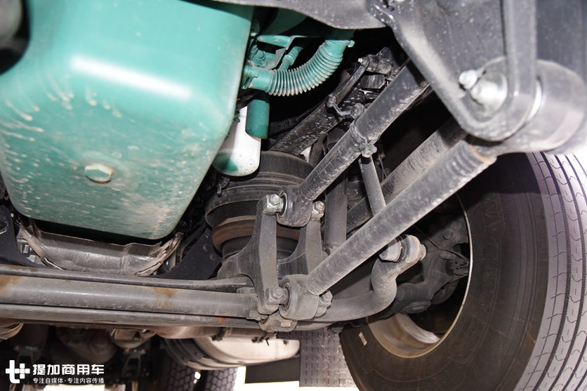 540马力全车空气悬架,6X4底盘液缓加持,带您看看奋进之旅的高配沃尔沃FH卡车 - 第9张 - 提加商用车网 540马力全车空气悬架,6X4底盘液缓加持,带您看看奋进之旅的高配沃尔沃FH卡车 - 第9张