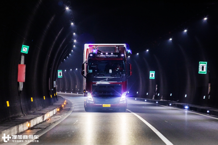 为啥进口卡车动辄价格上百万?看了沃尔沃FH这些高端配置,确实物超所值 - 第2张 - 提加商用车网 为啥进口卡车动辄价格上百万?看了沃尔沃FH这些高端配置,确实物超所值 - 第2张