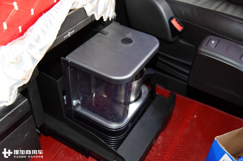 为啥进口卡车动辄价格上百万?看了沃尔沃FH这些高端配置,确实物超所值 - 第12张 - 提加商用车网 为啥进口卡车动辄价格上百万?看了沃尔沃FH这些高端配置,确实物超所值 - 第12张