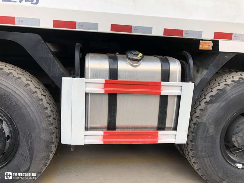 东风自主国六动力链,驾驶室还有大卧铺,天龙KC环保渣土车亮点真多 - 第19张 - 提加商用车网 东风自主国六动力链,驾驶室还有大卧铺,天龙KC环保渣土车亮点真多 - 第19张