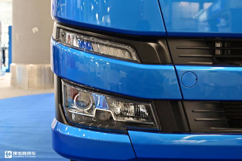 吉利远程LNG重卡实拍,国六潍柴动力,外观太有冲击感了 - 第6张 - 提加商用车网 吉利远程LNG重卡实拍,国六潍柴动力,外观太有冲击感了 - 第6张