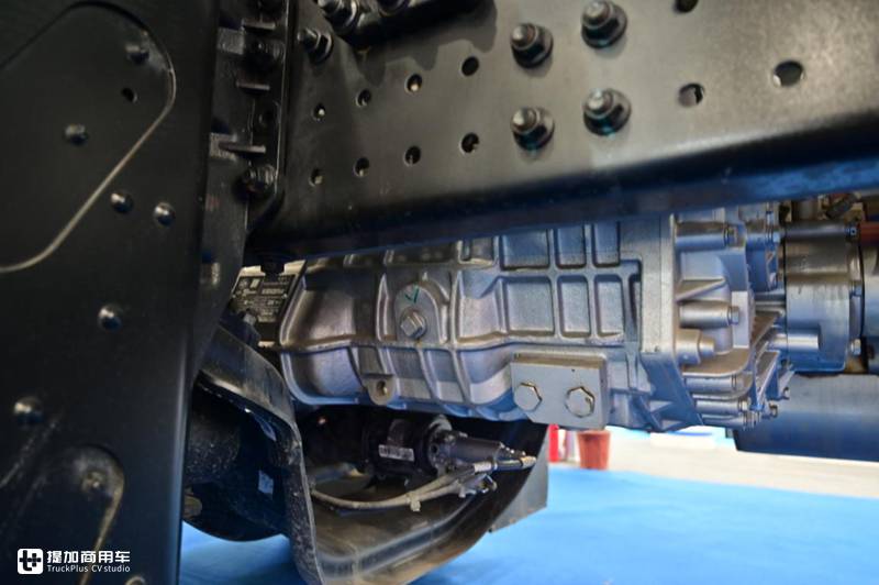 吉利远程LNG重卡实拍,国六潍柴动力,外观太有冲击感了 - 第14张 - 提加商用车网 吉利远程LNG重卡实拍,国六潍柴动力,外观太有冲击感了 - 第14张