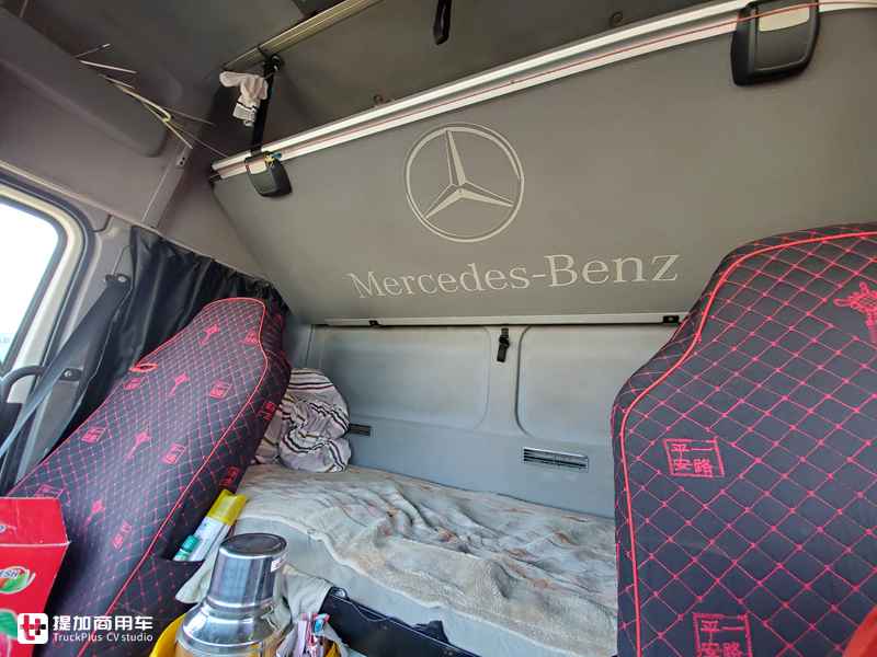 运营6年跑了150多万公里,这台国四奔驰老卡车,如今十多万就能买 - 第14张 - 提加商用车网 运营6年跑了150多万公里,这台国四奔驰老卡车,如今十多万就能买 - 第14张