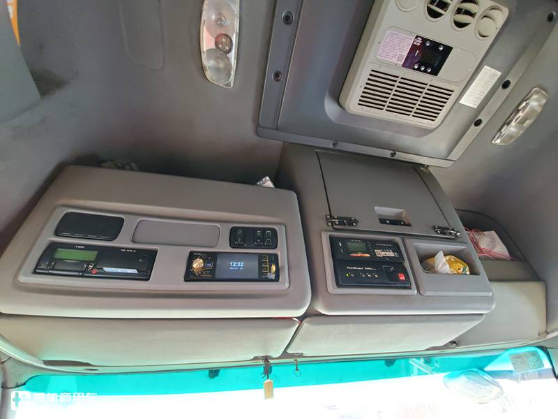 运营6年跑了150多万公里,这台国四奔驰老卡车,如今十多万就能买 - 第13张 - 提加商用车网 运营6年跑了150多万公里,这台国四奔驰老卡车,如今十多万就能买 - 第13张