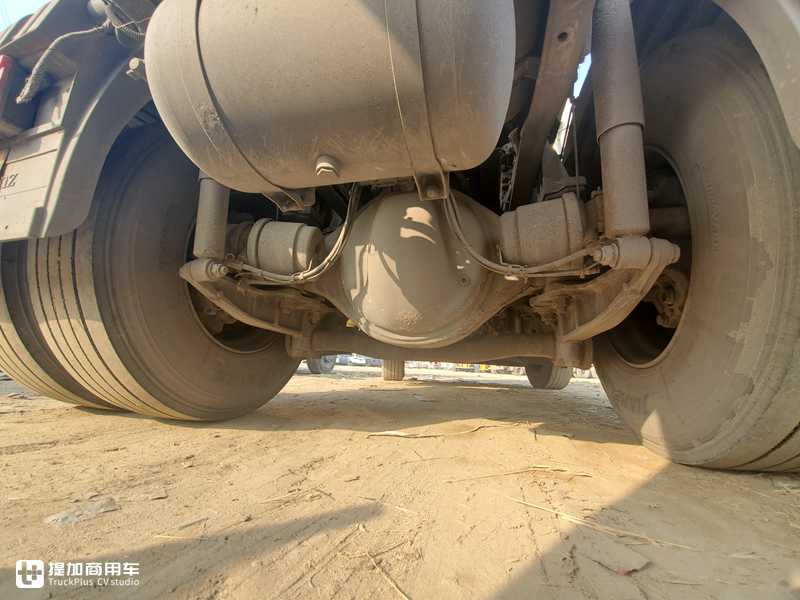 运营6年跑了150多万公里,这台国四奔驰老卡车,如今十多万就能买 - 第18张 - 提加商用车网 运营6年跑了150多万公里,这台国四奔驰老卡车,如今十多万就能买 - 第18张