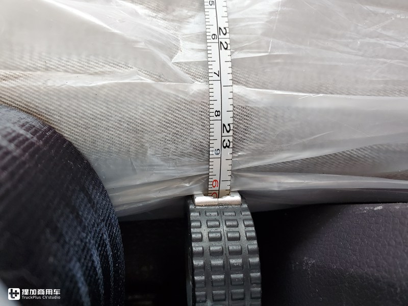 陕汽商用车今年的主力车型,前四后四底盘玉柴发动机,轩德翼6中卡载货车实拍 - 第21张 - 提加商用车网 陕汽商用车今年的主力车型,前四后四底盘玉柴发动机,轩德翼6中卡载货车实拍 - 第21张