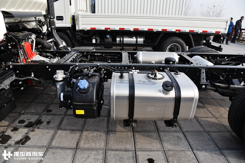 江淮帅铃迎来全新国六车型,安康160发动机加持,内饰也更高端了 - 第5张 - 提加商用车网 江淮帅铃迎来全新国六车型,安康160发动机加持,内饰也更高端了 - 第5张