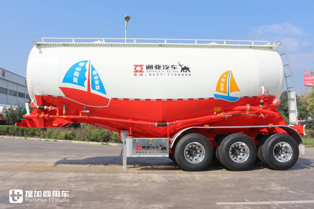 前9月粉罐车同比增长63.3% 通亚汽车夺得粉罐车市场第一 - 第1张 - 提加商用车网 前9月粉罐车同比增长63.3% 通亚汽车夺得粉罐车市场第一 - 第1张