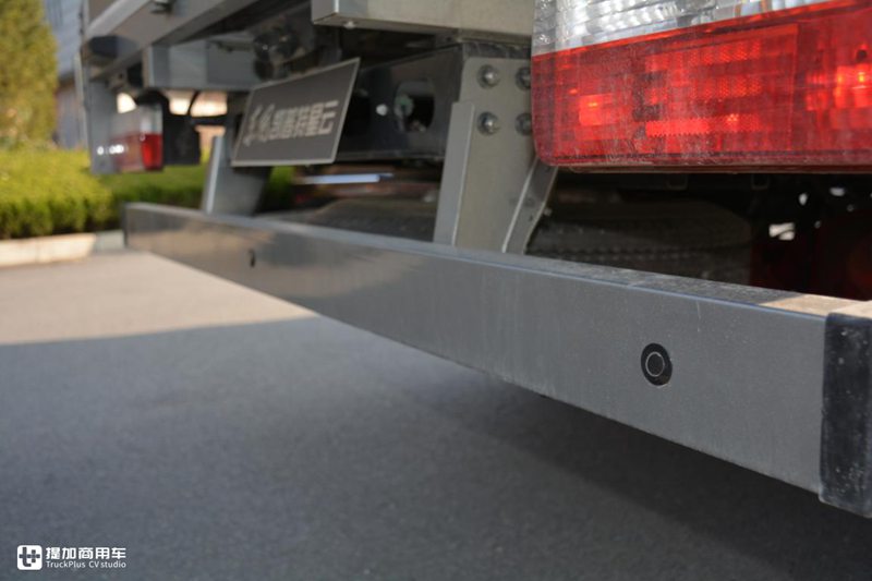 轻卡市场的新鲶鱼—东风凯普特星云实拍 - 第15张 - 提加商用车网 轻卡市场的新鲶鱼—东风凯普特星云实拍 - 第15张