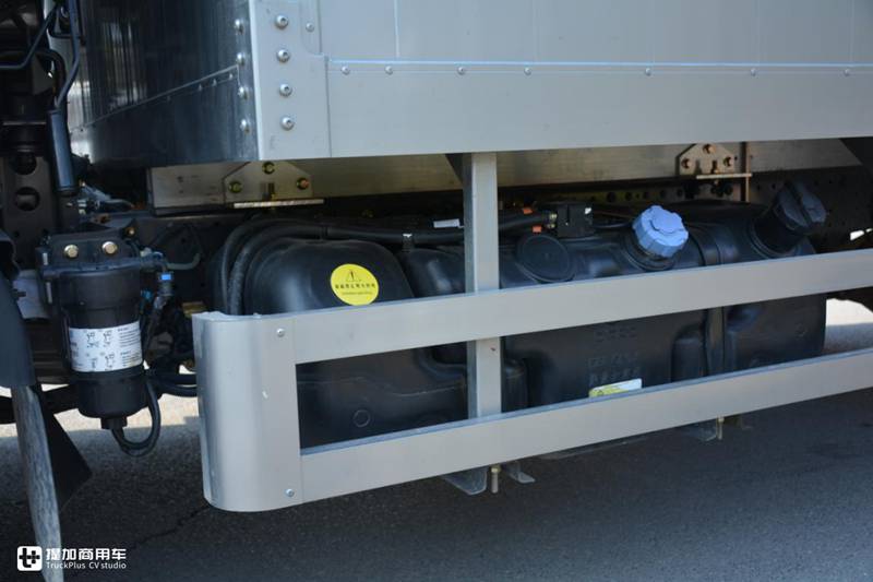 轻卡市场的新鲶鱼—东风凯普特星云实拍 - 第16张 - 提加商用车网 轻卡市场的新鲶鱼—东风凯普特星云实拍 - 第16张