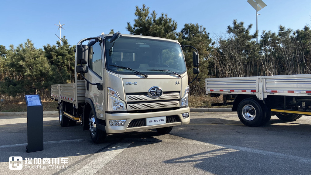解放卡车家族的小J7?肩负重要使命,解放全新一代高端轻卡领途正式发布 - 第10张 - 提加商用车网 解放卡车家族的小J7?肩负重要使命,解放全新一代高端轻卡领途正式发布 - 第10张