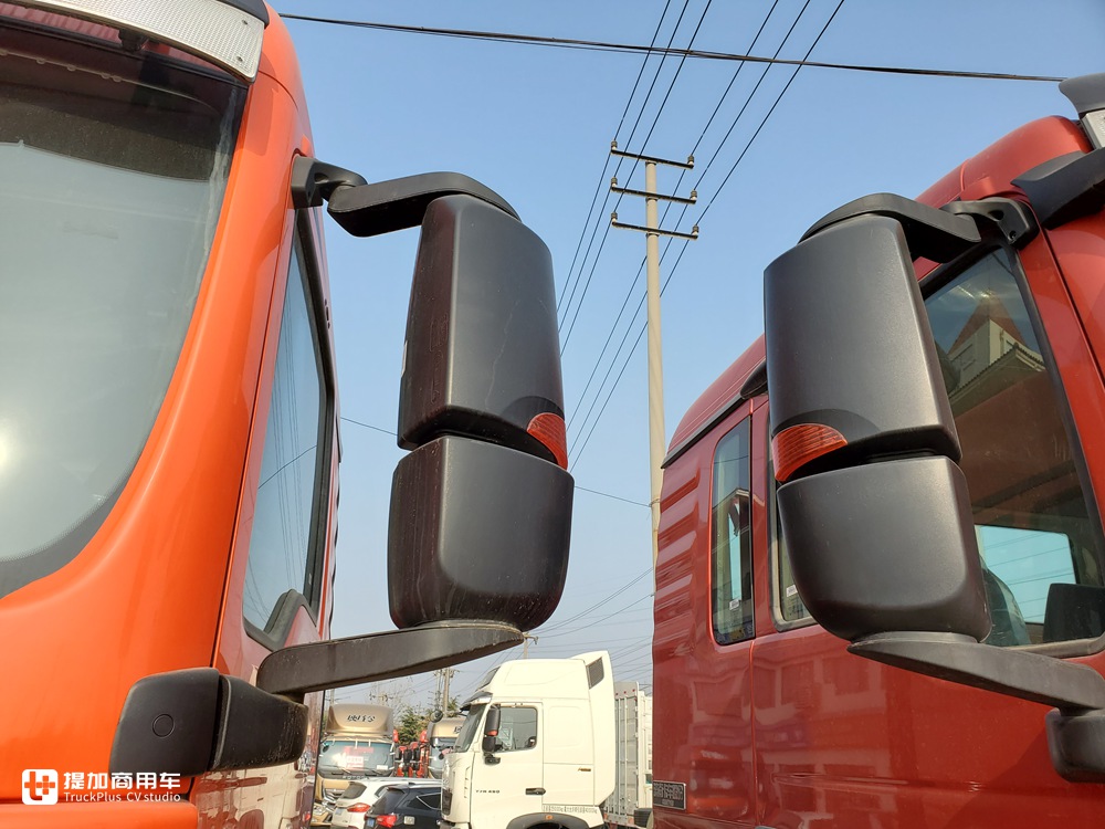 高顶双卧240马力,售价亲民,汕德卡G5载货车配置真不错 - 第3张 - 提加商用车网 高顶双卧240马力,售价亲民,汕德卡G5载货车配置真不错 - 第3张