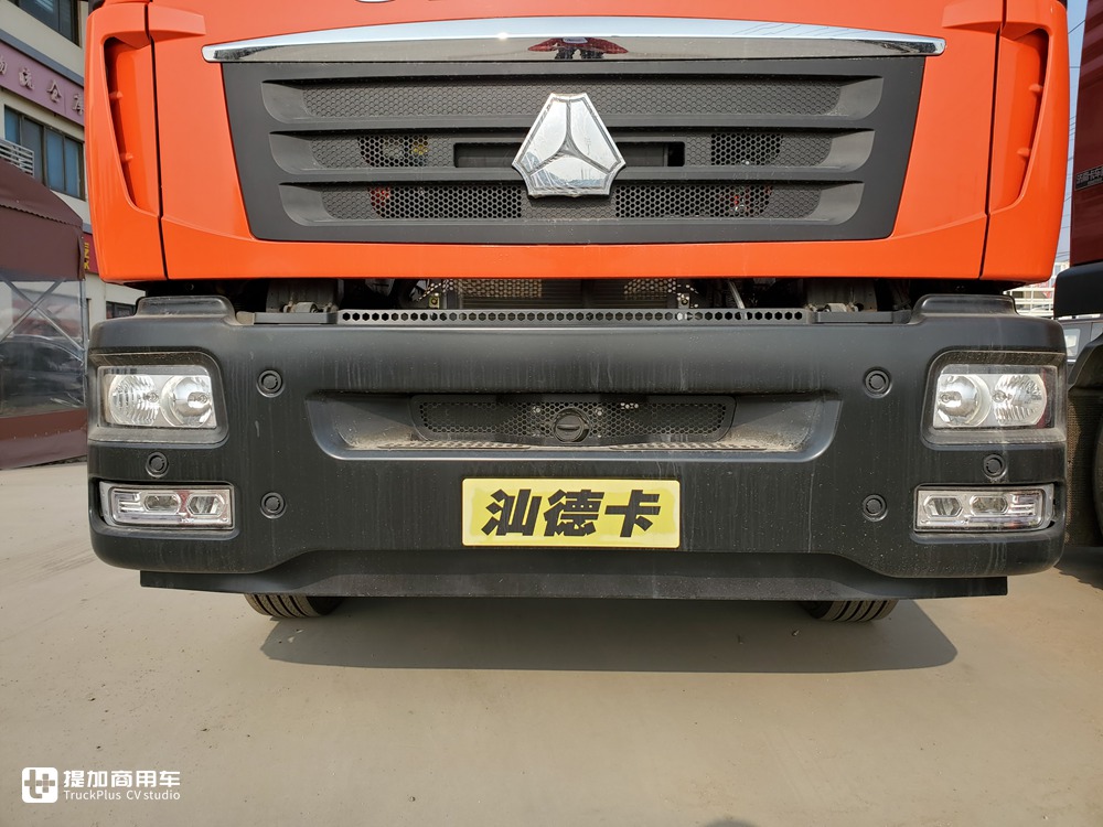 高顶双卧240马力,售价亲民,汕德卡G5载货车配置真不错 - 第6张 - 提加商用车网 高顶双卧240马力,售价亲民,汕德卡G5载货车配置真不错 - 第6张