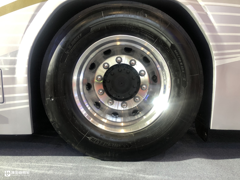 福田欧辉全新纯电动公交亮相,12米车身续航三百公里,现代化内饰亮眼 - 第11张 - 提加商用车网 福田欧辉全新纯电动公交亮相,12米车身续航三百公里,现代化内饰亮眼 - 第11张