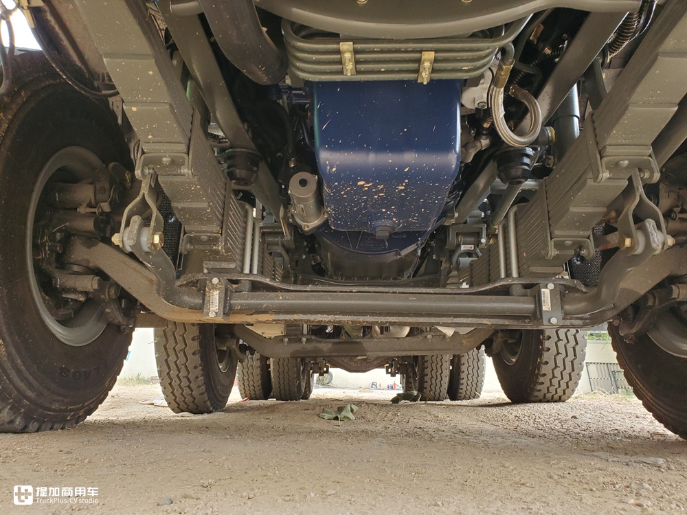 配潍柴的豪沃自卸车回来了,400马力曼技术驾驶室,不愧是工程之王 - 第2张 - 提加商用车网 配潍柴的豪沃自卸车回来了,400马力曼技术驾驶室,不愧是工程之王 - 第2张