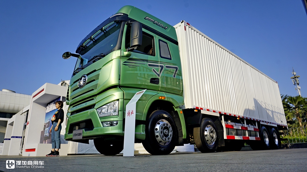 内饰配置丰富,国六自动挡大马力,解放J7载货车配置太土豪了 - 第1张 - 提加商用车网 内饰配置丰富,国六自动挡大马力,解放J7载货车配置太土豪了 - 第1张