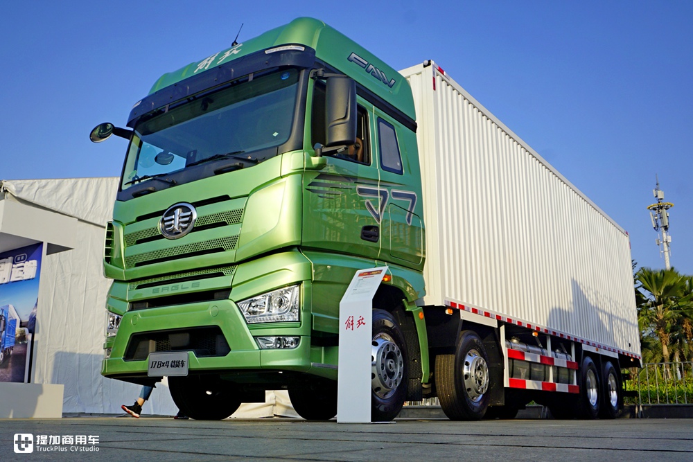 内饰配置丰富,国六自动挡大马力,解放J7载货车配置太土豪了 - 第19张 - 提加商用车网 内饰配置丰富,国六自动挡大马力,解放J7载货车配置太土豪了 - 第19张