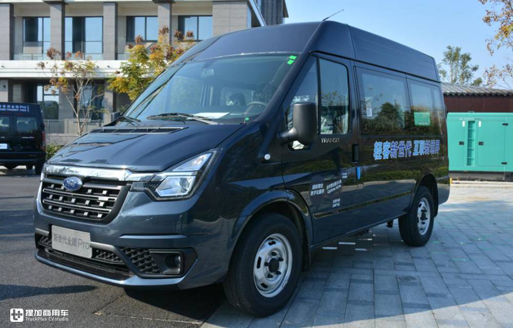 高端轻客市场领跑者,国六自动挡客货两用,新世代全顺Pro实拍 - 第1张 - 提加商用车网 高端轻客市场领跑者,国六自动挡客货两用,新世代全顺Pro实拍 - 第1张