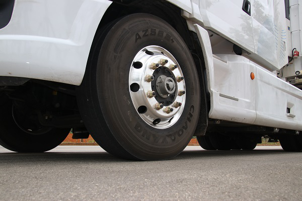 乘龙T7智能冷藏车,八千里路智与鲜 - 第16张 - 提加商用车网 乘龙T7智能冷藏车,八千里路智与鲜 - 第16张