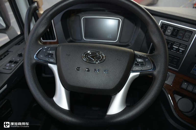 华菱的旗舰卡车到底长啥样?国六560马力自主三大件,外观造型真强悍 - 第12张 - 提加商用车网 华菱的旗舰卡车到底长啥样?国六560马力自主三大件,外观造型真强悍 - 第12张