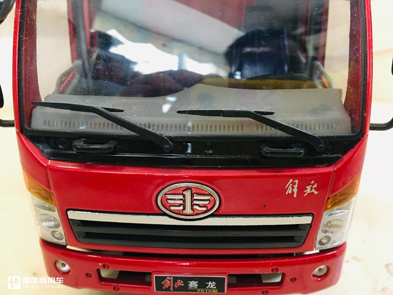 解放三赛中卡您见过吗?赛龙中卡载货车模型评测,造型经典值得收藏 - 第8张 - 提加商用车网 解放三赛中卡您见过吗?赛龙中卡载货车模型评测,造型经典值得收藏 - 第8张