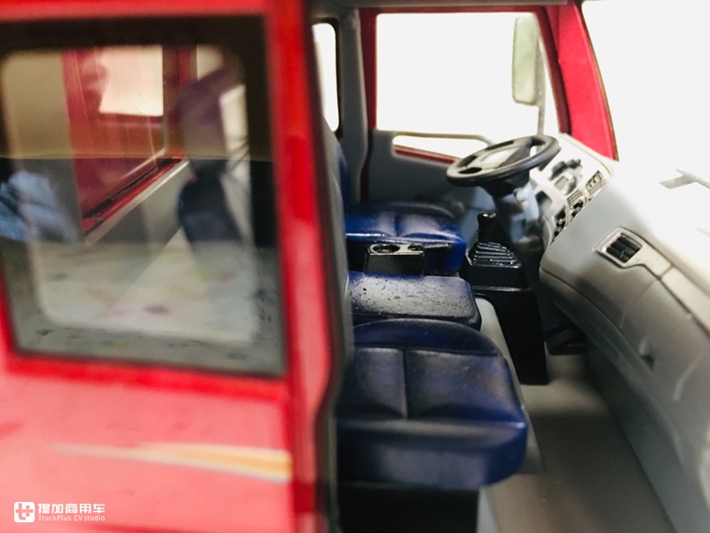 解放三赛中卡您见过吗?赛龙中卡载货车模型评测,造型经典值得收藏 - 第24张 - 提加商用车网 解放三赛中卡您见过吗?赛龙中卡载货车模型评测,造型经典值得收藏 - 第24张