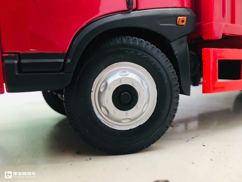 解放三赛中卡您见过吗?赛龙中卡载货车模型评测,造型经典值得收藏 - 第33张 - 提加商用车网 解放三赛中卡您见过吗?赛龙中卡载货车模型评测,造型经典值得收藏 - 第33张