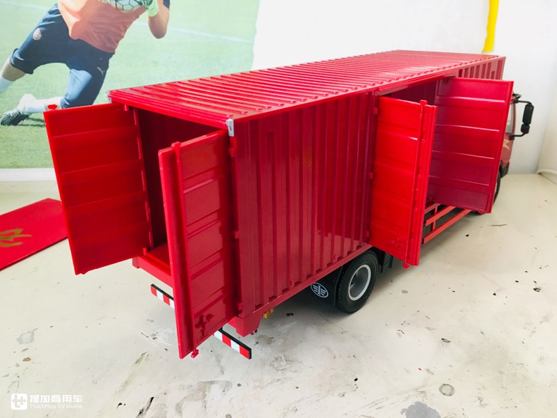 解放三赛中卡您见过吗?赛龙中卡载货车模型评测,造型经典值得收藏 - 第39张 - 提加商用车网 解放三赛中卡您见过吗?赛龙中卡载货车模型评测,造型经典值得收藏 - 第39张