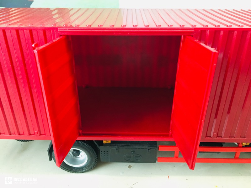 解放三赛中卡您见过吗?赛龙中卡载货车模型评测,造型经典值得收藏 - 第40张 - 提加商用车网 解放三赛中卡您见过吗?赛龙中卡载货车模型评测,造型经典值得收藏 - 第40张