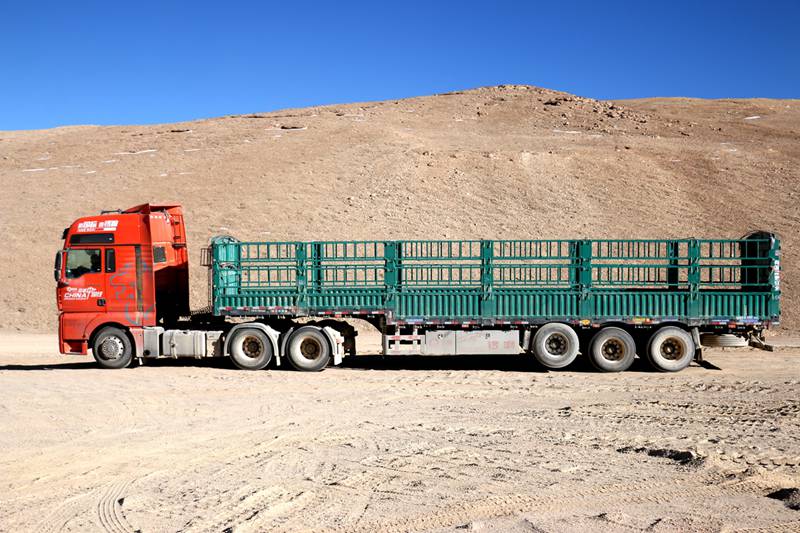 锣响团队深入无人区,新国标挂车直面恶劣环境 - 第9张 - 提加商用车网 锣响团队深入无人区,新国标挂车直面恶劣环境 - 第9张