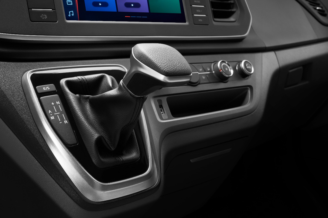 2021款上汽大通MAXUS V80 PLUS焕新上市,新增九座商旅版车型 - 第4张 - 提加商用车网 2021款上汽大通MAXUS V80 PLUS焕新上市,新增九座商旅版车型 - 第4张