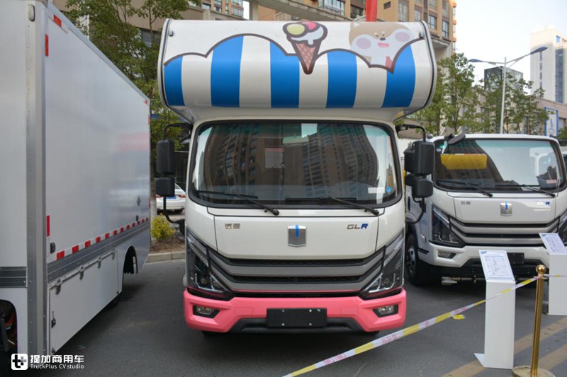 房车也能用新能源动力?续航五百公里,带你看吉利远程增程式房车 - 第2张 - 提加商用车网 房车也能用新能源动力?续航五百公里,带你看吉利远程增程式房车 - 第2张