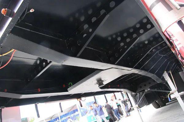 岳海滨:创新是“挂车后浪“义不容辞的责任 - 第4张 - 提加商用车网 岳海滨:创新是“挂车后浪“义不容辞的责任 - 第4张