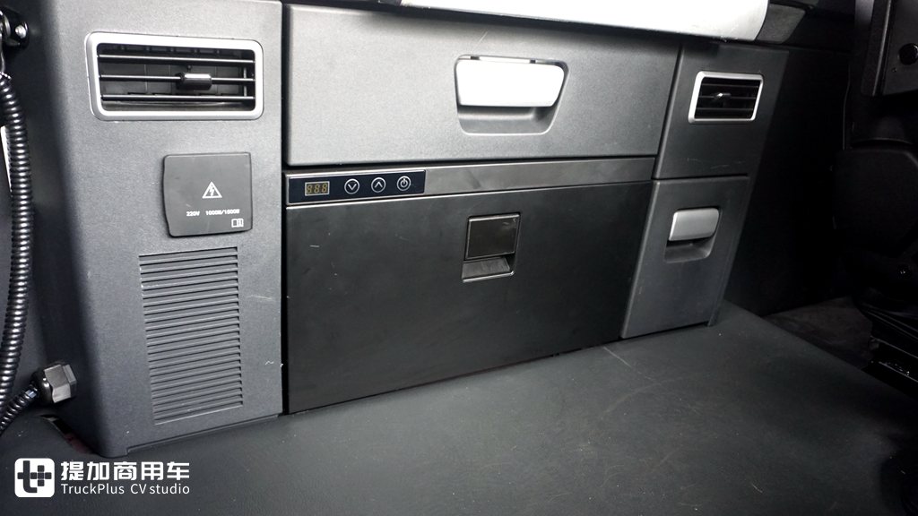 配置一款比一款硬核,带你看2021年红岩重点推荐车型 - 第3张 - 提加商用车网 配置一款比一款硬核,带你看2021年红岩重点推荐车型 - 第3张